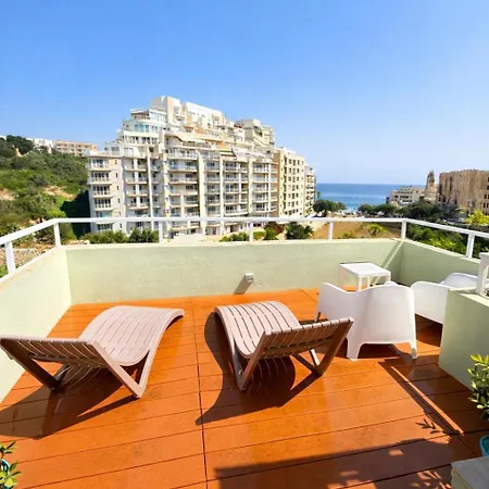 St Julians Seaviews Hilltop House *