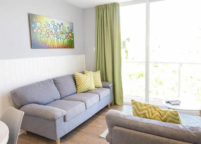 St Julians Seaviews Hilltop House Apartamento *