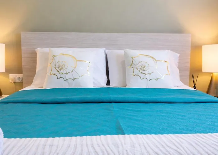 St Julians Seaviews Hilltop House Apartamento *